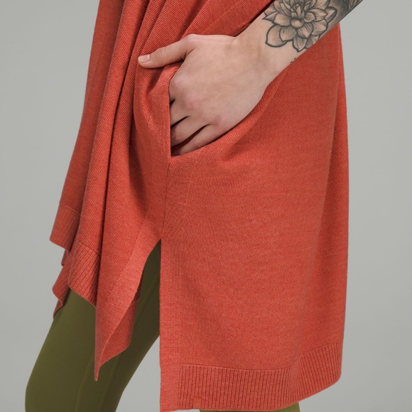 Merino Wool Short Sleeve Wrap - Picture 3 of 4